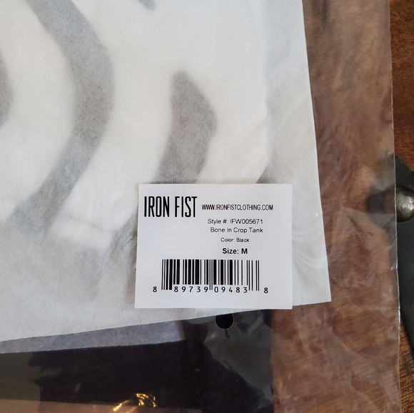 ☠ Iron Fist Bone In Crop Tank ☠ - Picture 10 of 16
